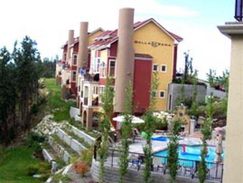 Bellasera Tuscan Villas Kelowna Extérieur photo