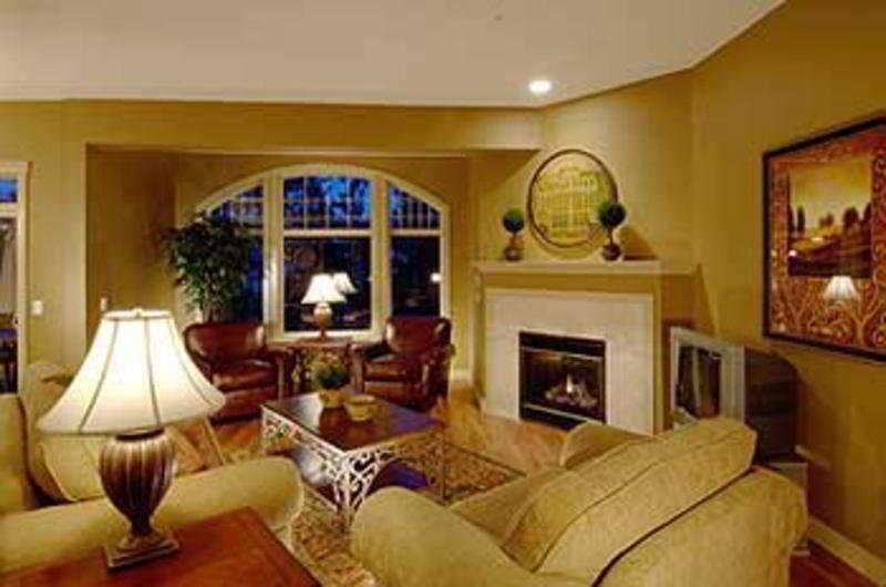 Bellasera Tuscan Villas Kelowna Intérieur photo